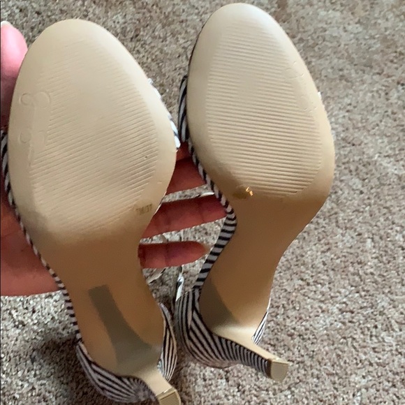 Jessica Simpson Stripe Heels - Picture 4 of 4